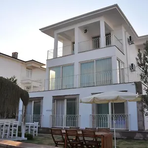 Masmavi Cunda